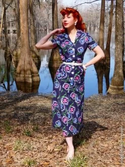 1940s Style Tea Dress Floral Spray Blue