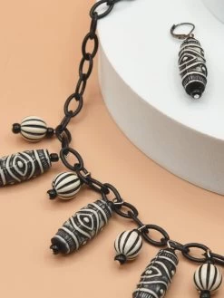 Black Hula Necklace Set 5 Black Hula Necklace Set -Chic Apparel Shop black hula necklace set p6251 27577 medium