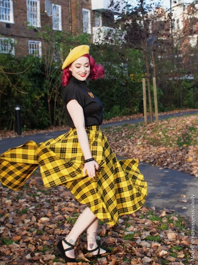 Circle Skirt Harlequin Tartan 4 Circle Skirt Harlequin Tartan - Image 2