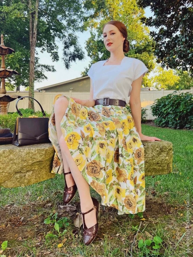 Circle Skirt Roses In Bloom Yellow 4 Circle Skirt Roses In Bloom Yellow - Image 2