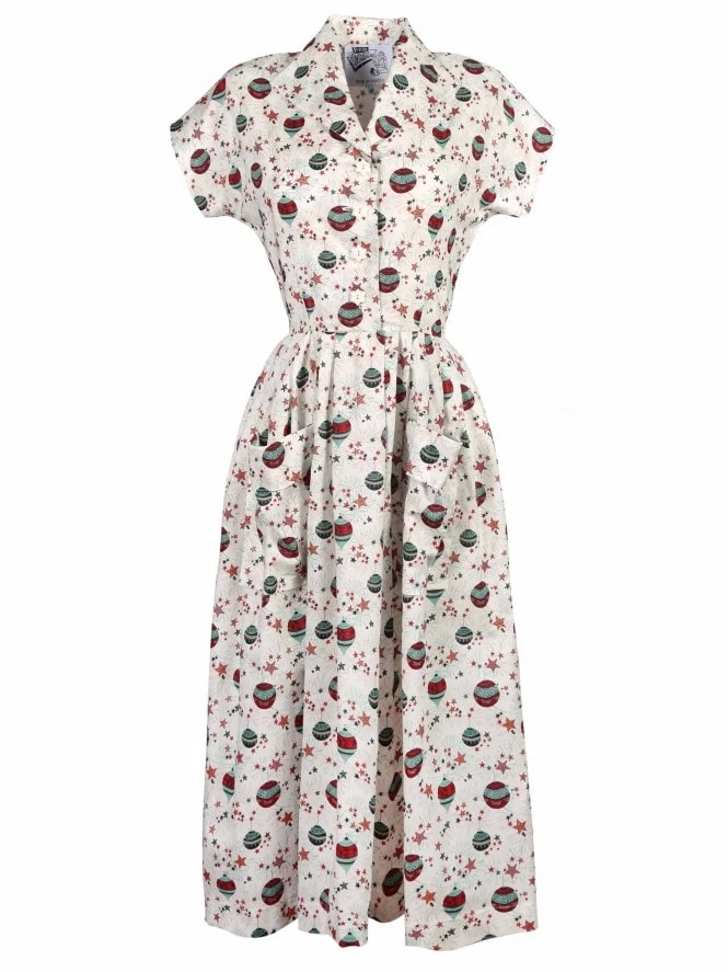 Kitty Bauble Cream 3 Kitty Bauble Cream