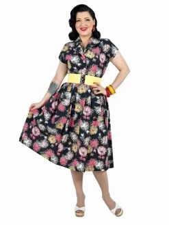 Kitty Chrysanthemum Black