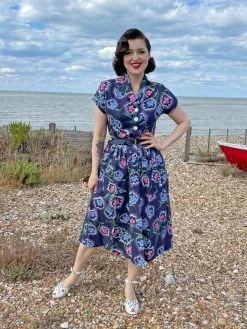 Chic Apparel Shop -Chic Apparel Shop kitty floral spray blue p4750 26531 medium