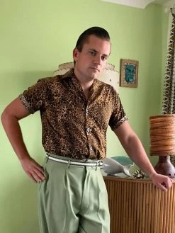 Men Short-Sleeved Leopard Shirt