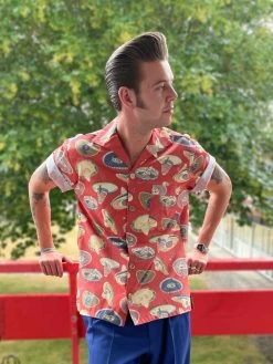 Men Short-Sleeved Sombrero Large Rust Shirt