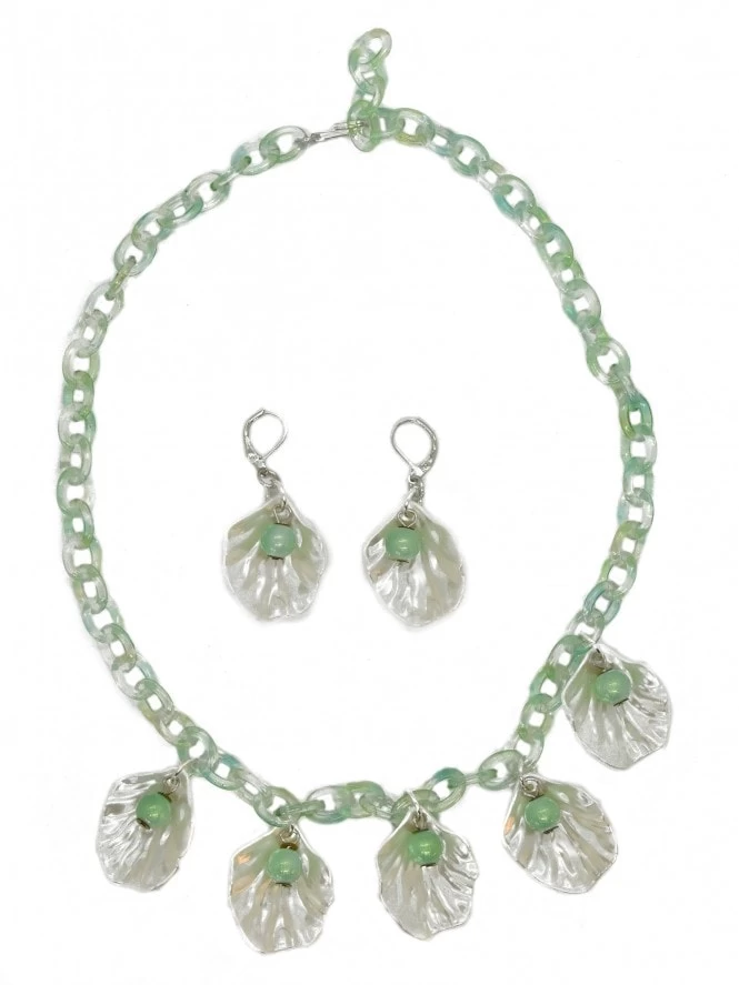 Pearl Seashell Necklace Set - Green 4 Pearl Seashell Necklace Set - Green - Image 2