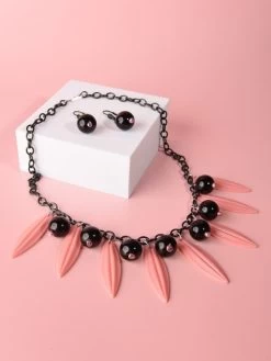 Pink Hollywood Necklace Set