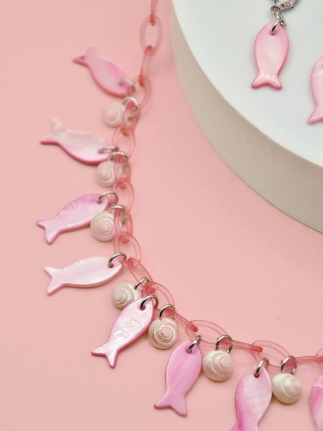 Seaside Dreams Necklace Set Pink 4 Seaside Dreams Necklace Set Pink - Image 2
